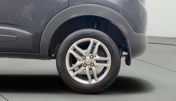 2024 Renault TRIBER RXZ, Petrol, Manual, 5,354 km, Left Rear Wheel