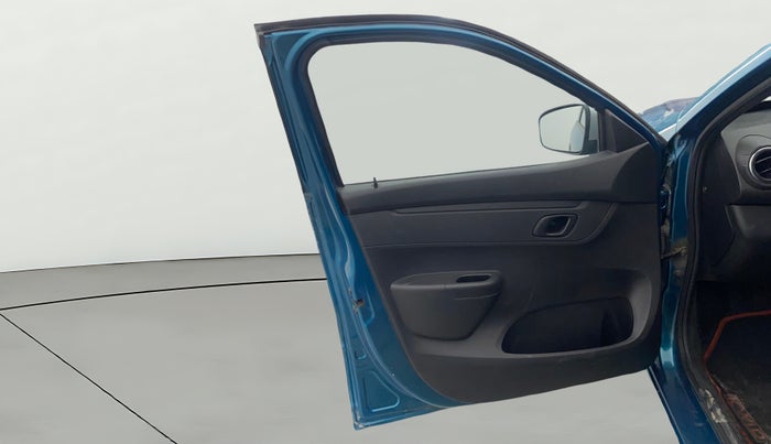 2022 Renault Kwid RXT 1.0 AMT, Petrol, Automatic, 36,428 km, LHS Front Door