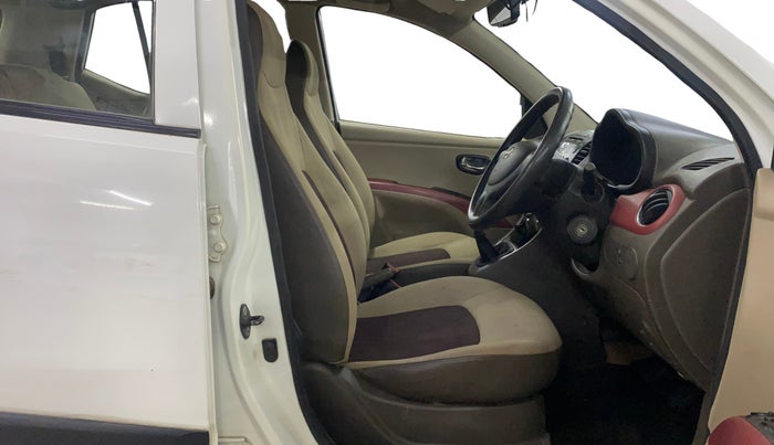 2013 Hyundai i10 MAGNA 1.2, Petrol, Manual, 53,209 km, Right Side Front Door Cabin
