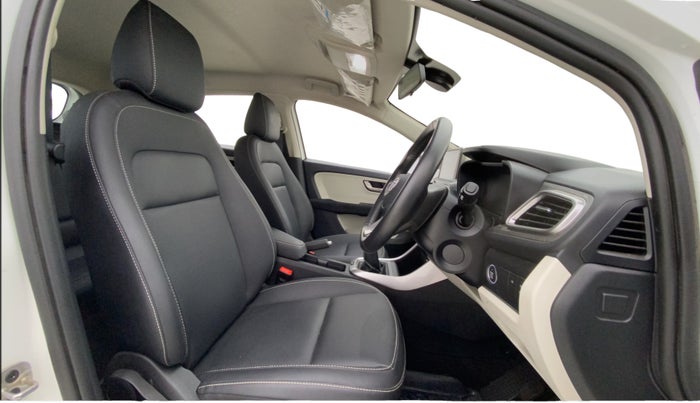 2023 Tata ALTROZ XZ PLUS PETROL, Petrol, Manual, 10,000 km, Right Side Front Door Cabin