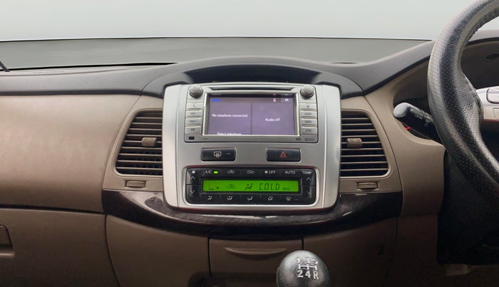 2015 Toyota Innova 2.5 VX 7 STR, Diesel, Manual, 94,717 km, Air Conditioner