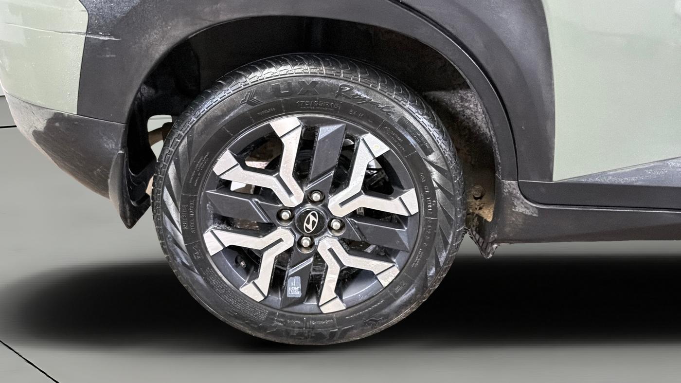 2023 Hyundai EXTER SX (O) CONNECT 1.2 MT DUAL TONE, Petrol, Manual, 45,550 km, Right Rear Wheel