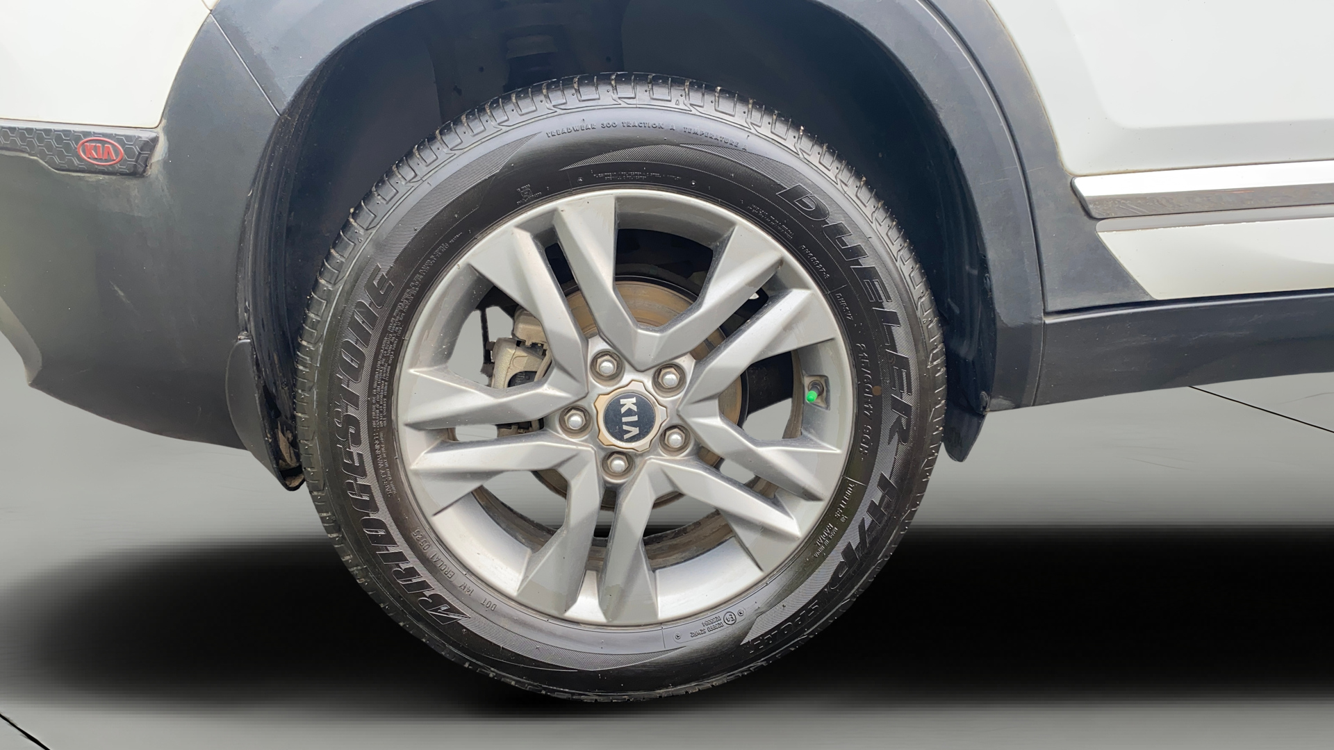 camera-Right-Rear-Wheel