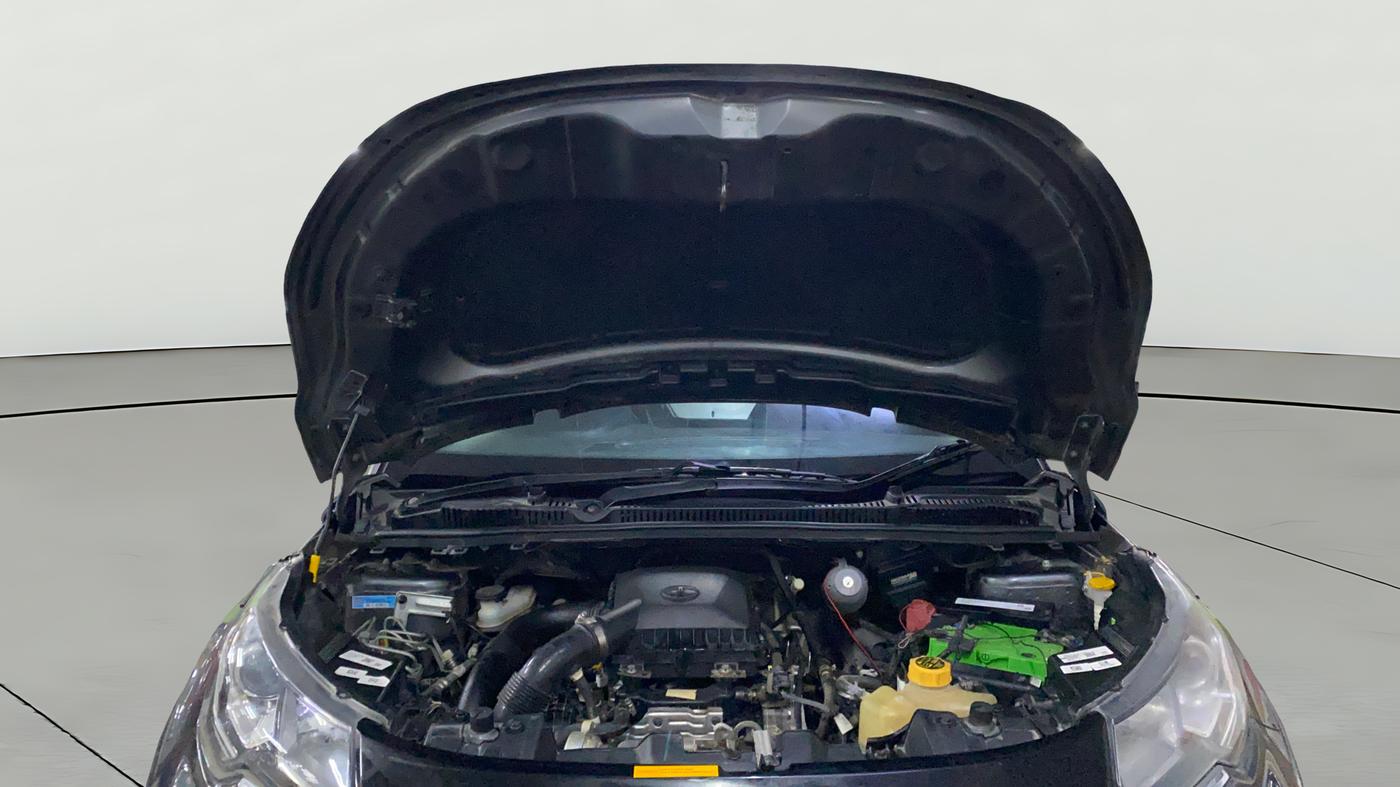 2022 Tata NEXON XE PETROL, CNG, Manual, 35,749 km, Open Bonet