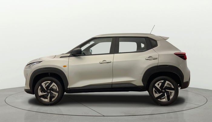 2022 Nissan MAGNITE XE, Petrol, Manual, 56,591 km, Left Side