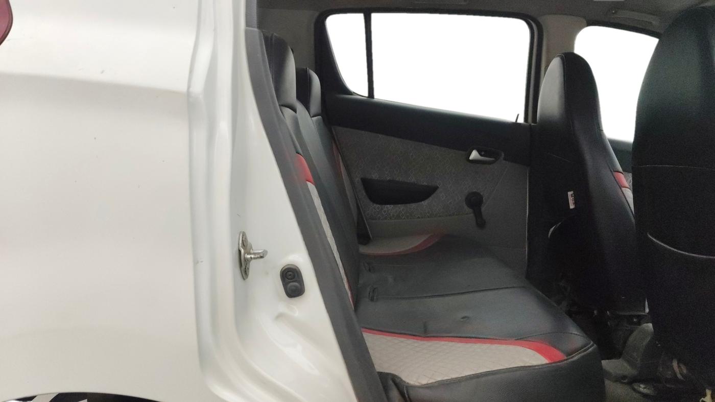 2018 Maruti Alto 800 LXI, Petrol, Manual, 39,309 km, Right Side Rear Door Cabin