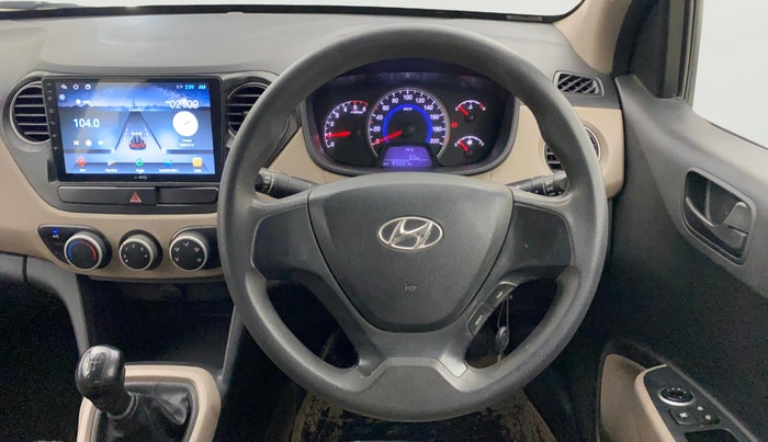 2016 Hyundai Grand i10 MAGNA 1.1 CRDI, Diesel, Manual, 84,987 km, Steering Wheel Close Up
