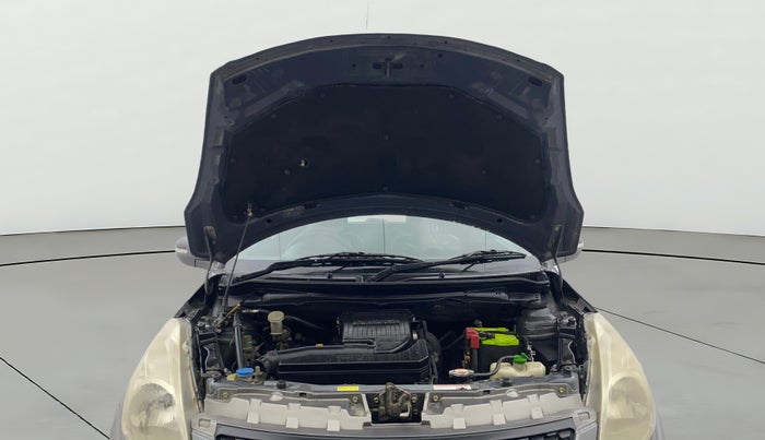 2013 Maruti Swift VXI, Petrol, Manual, 76,061 km, Open Bonet