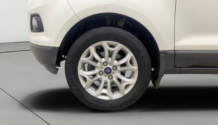 2013 Ford Ecosport TITANIUM 1.5L DIESEL, Diesel, Manual, 1,06,191 km, Left Front Wheel