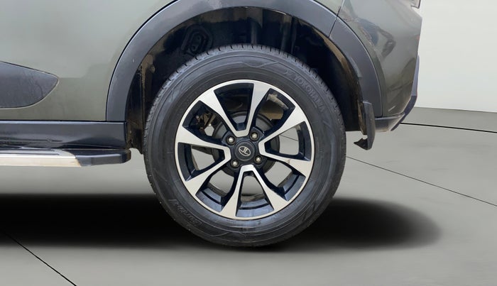 2020 Tata NEXON XZ PLUS (O) PETROL DUAL TONE, Petrol, Manual, 86,165 km, Left Rear Wheel