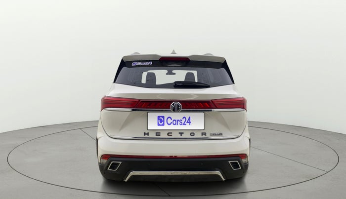 2024 MG HECTOR PLUS SHARP PRO 1.5 TURBO MT 7 STR, Petrol, Manual, 11,010 km, Back/Rear