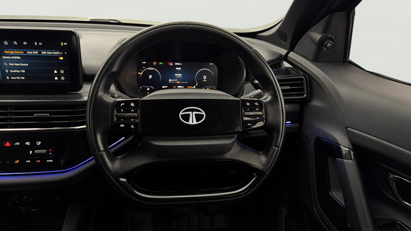 2024 Tata Harrier ADVENTURE PLUS DARK EDITION AT, Diesel, Automatic, 40,732 km, Steering Wheel Close Up