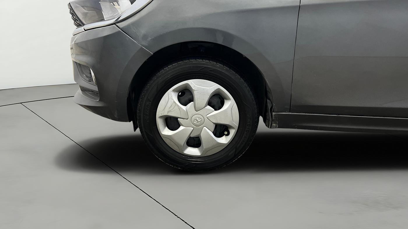 2022 Tata TIGOR XZ CNG, CNG, Manual, 67,972 km, Left Front Wheel