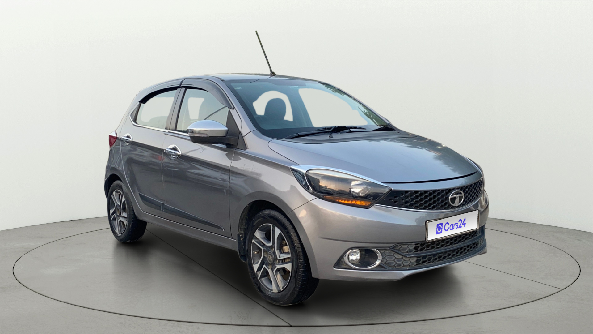 2019 Tata Tiago 2021-2026 XZ PLUS PETROL