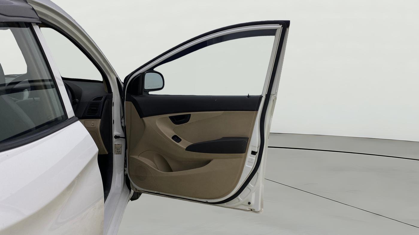 2015 Hyundai Eon ERA +, Petrol, Manual, 38,942 km, RHS Front Door