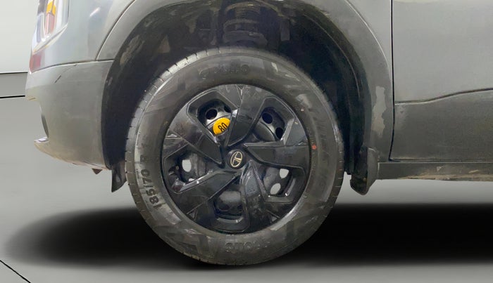 2022 Tata PUNCH ADVENTURE MT, Petrol, Manual, 43,888 km, Left Front Wheel
