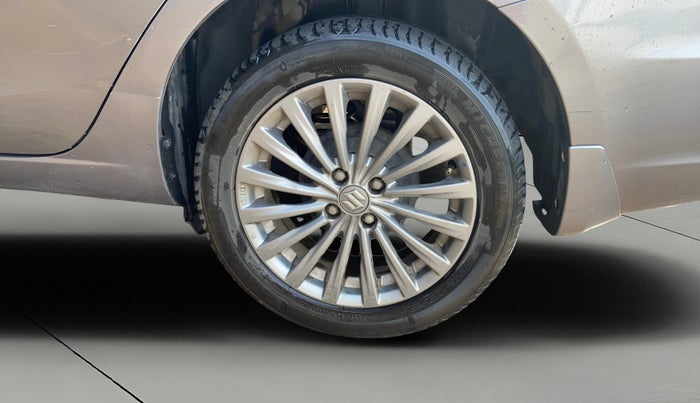 2017 Maruti Ciaz ALPHA 1.4 PETROL, Petrol, Manual, 60,471 km, Left Rear Wheel