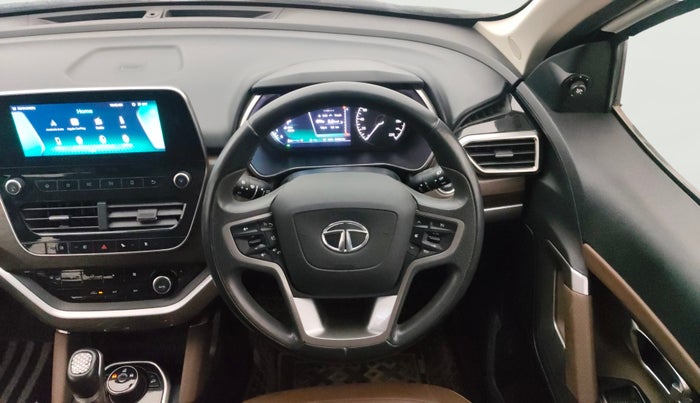 2020 Tata Harrier XZA PLUS 2.0L, Diesel, Automatic, 64,403 km, Steering Wheel Close Up