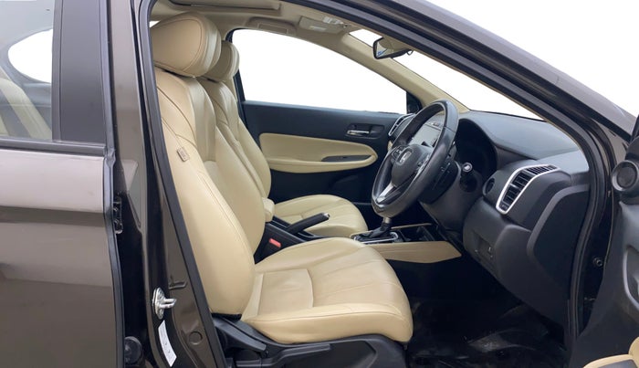 2022 Honda City 1.5L I-VTEC ZX CVT, Petrol, Automatic, 66,454 km, Right Side Front Door Cabin