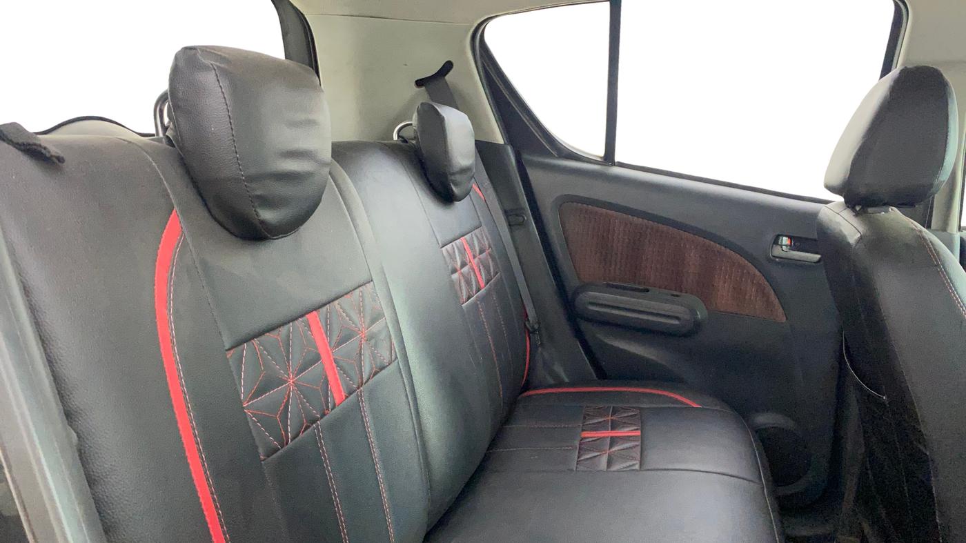 2015 Maruti Ritz VXI, CNG, Manual, 61,844 km, Right Side Rear Door Cabin