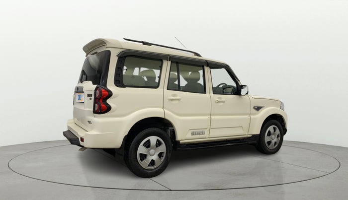 2018 Mahindra Scorpio S7, Diesel, Manual, 48,710 km, Right Back Diagonal