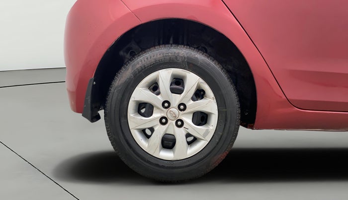 2016 Hyundai Elite i20 MAGNA 1.2, Petrol, Manual, 51,727 km, Right Rear Wheel