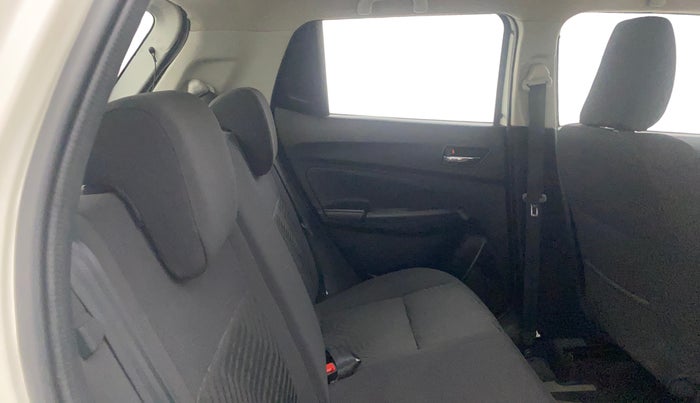 2022 Maruti Swift ZXI PLUS AMT DUAL TONE, Petrol, Automatic, 21,243 km, Right Side Rear Door Cabin