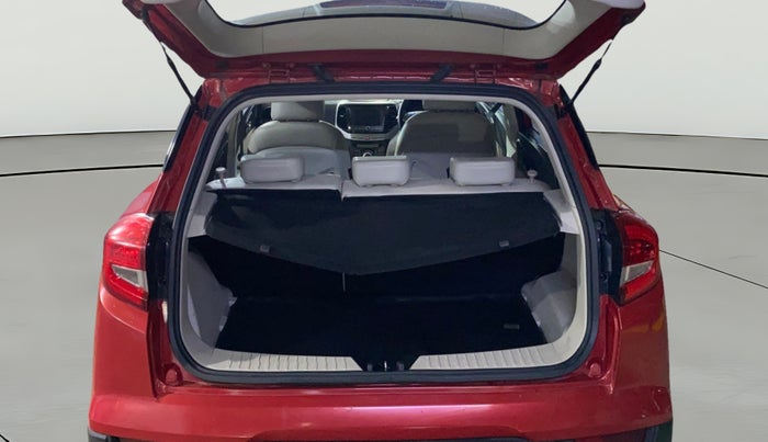 2021 Mahindra XUV300 W8(O) 1.2 PETROL DUAL TONE, Petrol, Manual, 5,206 km, Boot Open Zoomed View