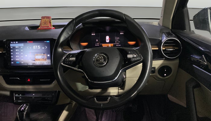 2024 Skoda SLAVIA STYLE 1.0L TSI AT, Petrol, Automatic, 16,234 km, Steering Wheel Close Up