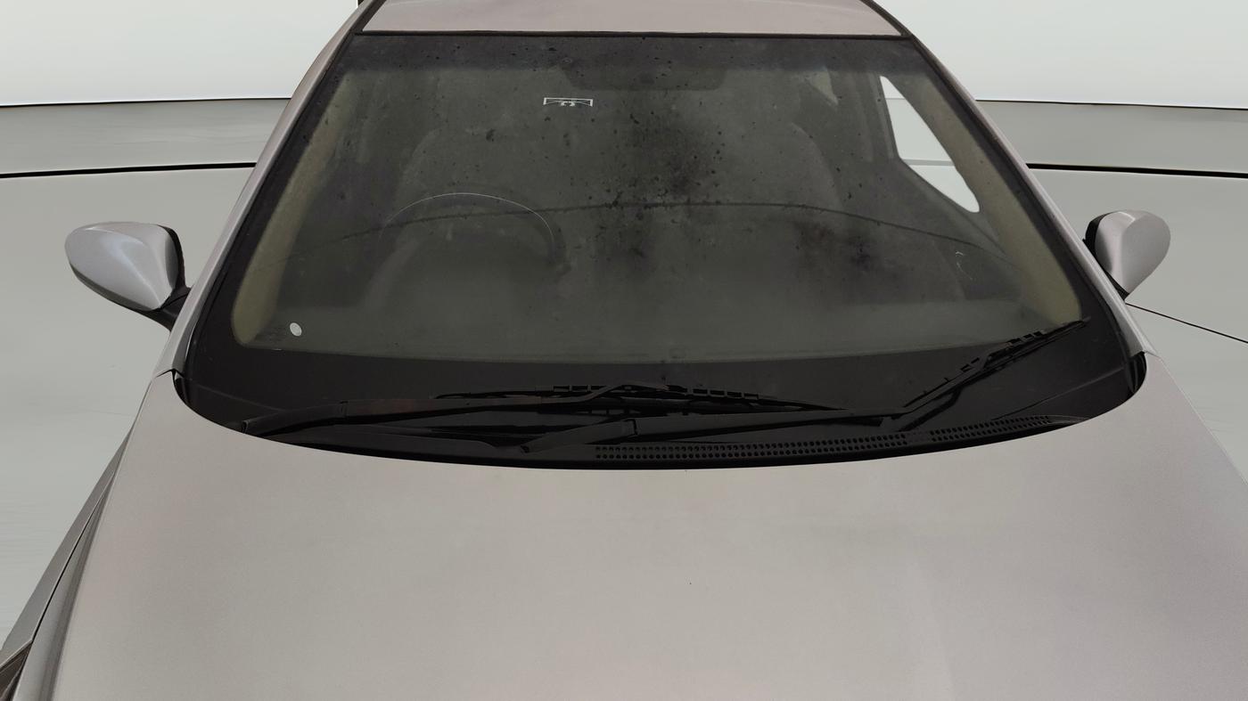 2013 Hyundai Verna FLUIDIC 1.6 CRDI SX, Diesel, Manual, 95,225 km, Front Windshield
