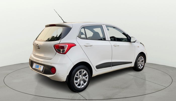 2018 Hyundai Grand i10 MAGNA 1.2 KAPPA VTVT, Petrol, Manual, 67,189 km, Right Back Diagonal