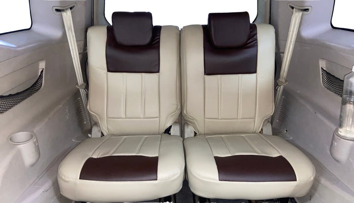 2017 Mahindra XUV500 W6, Diesel, Manual, 94,851 km, Third Seat Row ( optional )