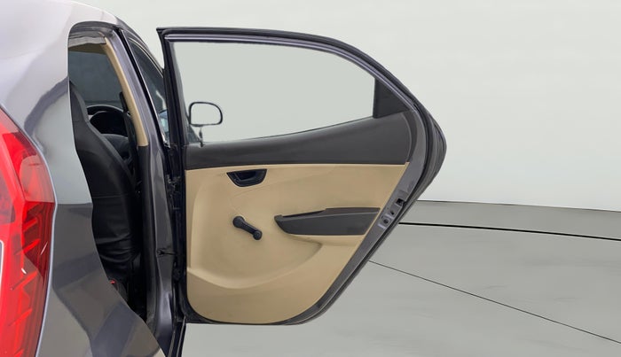 2017 Hyundai Eon ERA +, Petrol, Manual, 30,745 km, RHS Rear Door