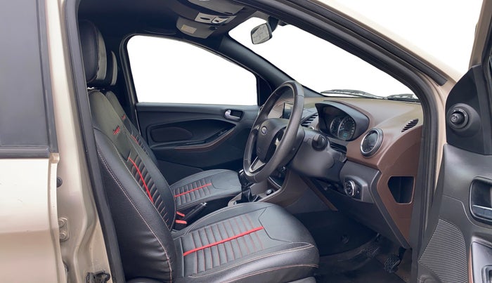 2018 Ford FREESTYLE TITANIUM 1.2 PETROL, Petrol, Manual, 5,865 km, Right Side Front Door Cabin