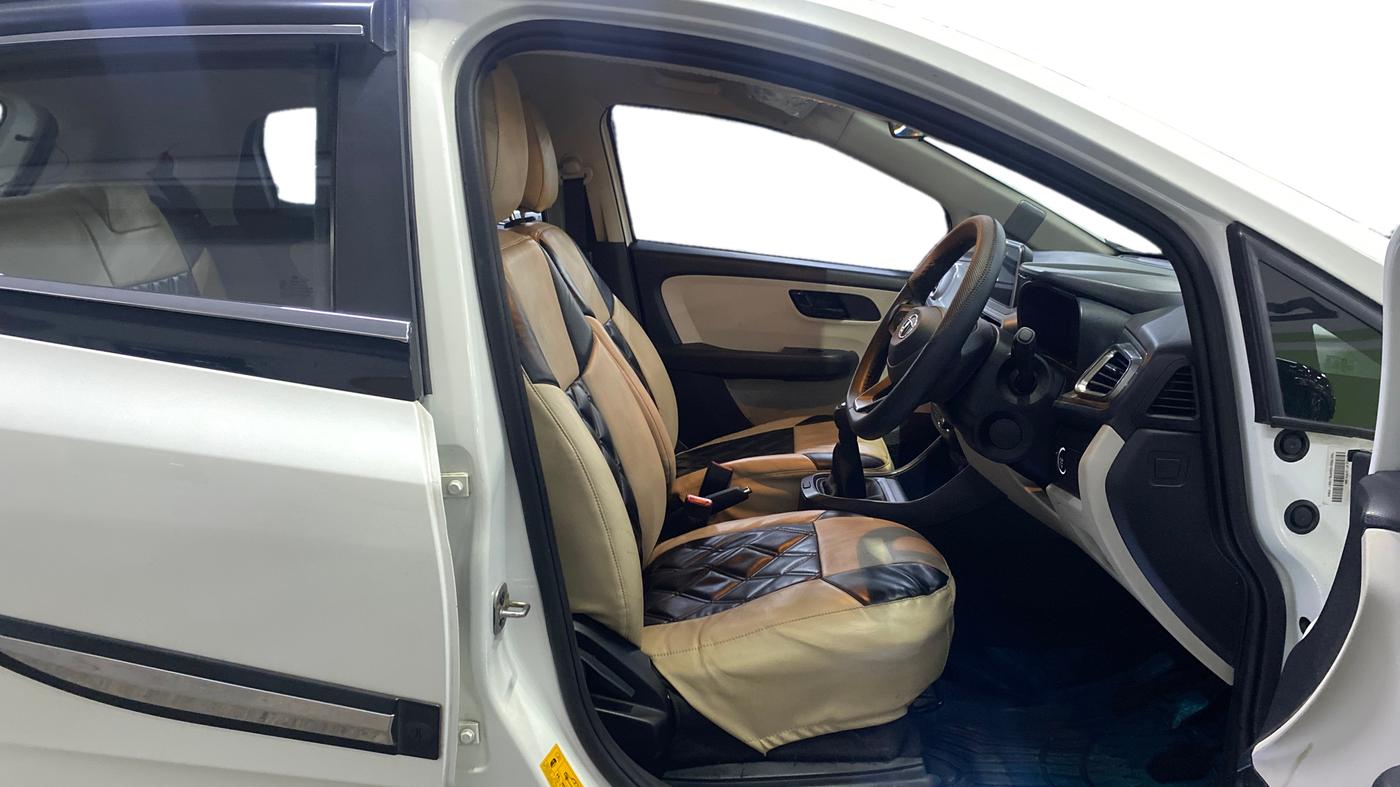 2021 Tata ALTROZ XT PETROL, Petrol, Manual, 12,147 km, Right Side Front Door Cabin