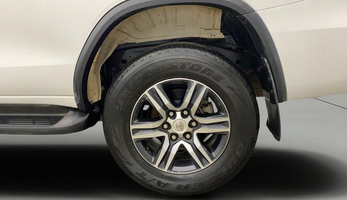 2018 Toyota Fortuner 2.8 4X2 MT, Diesel, Manual, 1,38,251 km, Left Rear Wheel