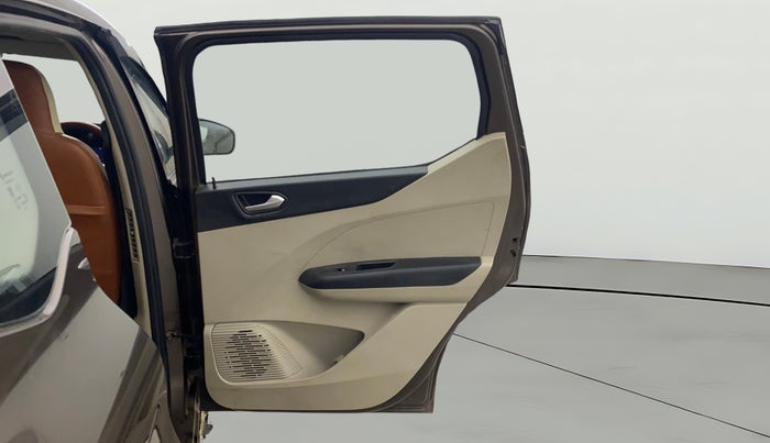 2024 Renault TRIBER RXZ, Petrol, Manual, 51,144 km, RHS Rear Door