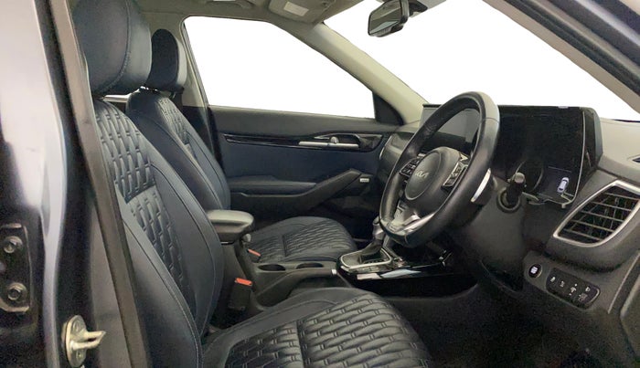 2021 KIA SELTOS X LINE 1.4 PETROL DCT, Petrol, Automatic, 37,621 km, Right Side Front Door Cabin