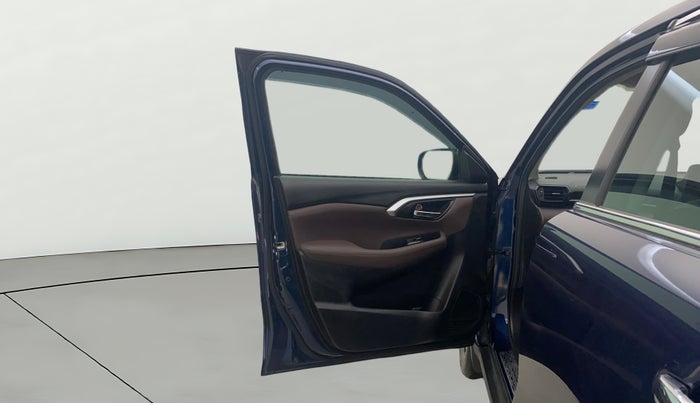 2023 Maruti Grand Vitara ZETA SMART HYBRID, Petrol, Manual, 18,981 km, LHS Front Door