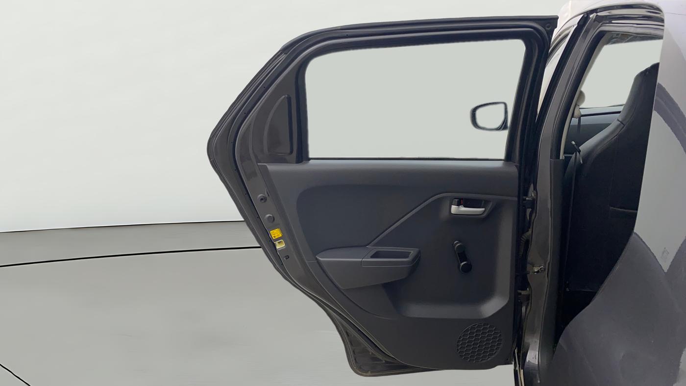 2023 Maruti Alto K10 VXI PLUS AMT, Petrol, Automatic, 14,300 km, LHS Rear Door