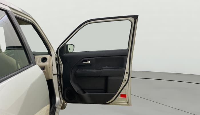 2019 Maruti New Wagon-R VXI 1.2, CNG, Manual, 80,574 km, RHS Front Door
