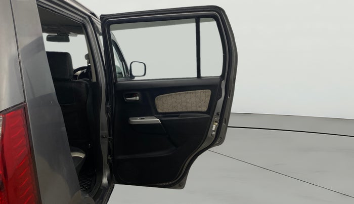 2016 Maruti Wagon R 1.0 VXI, CNG, Manual, 77,273 km, RHS Rear Door