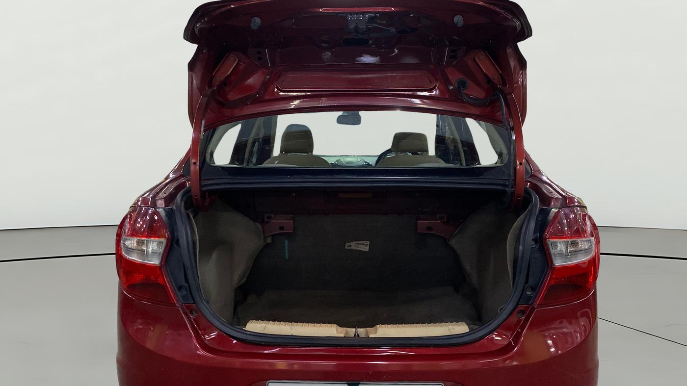 2016 Ford Figo Aspire TITANIUM1.5 DIESEL, Diesel, Manual, 94,179 km, Boot Open Zoomed View