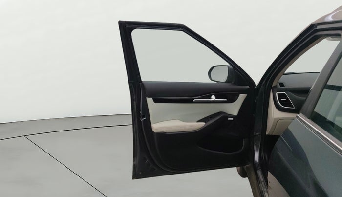 2022 KIA SELTOS GTX (O) 1.4, Petrol, Manual, 35,856 km, LHS Front Door