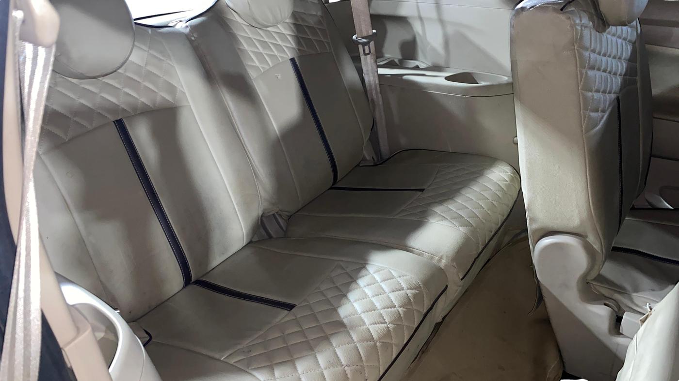 2017 Maruti Ertiga VXI, Petrol, Manual, 34,899 km, Third Seat Row ( optional )
