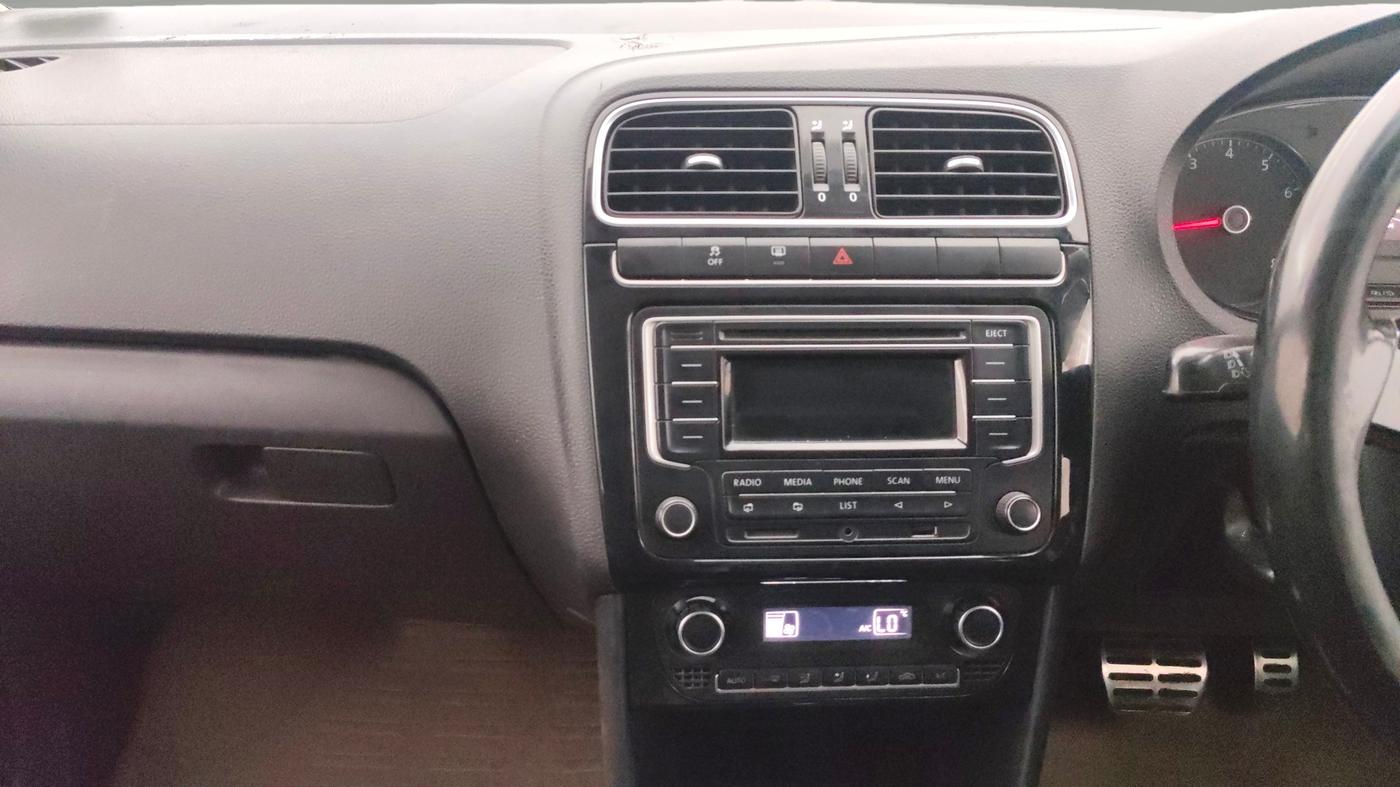 2015 Volkswagen Polo GT TSI AT, Petrol, Automatic, 1,23,444 km, Air Conditioner