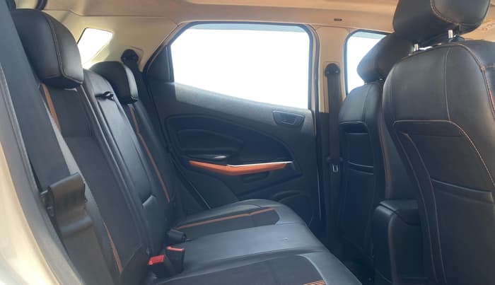 2019 Ford Ecosport TITANIUM 1.5L SIGNATURE EDITION (SUNROOF) PETROL, Petrol, Manual, 54,116 km, Right Side Rear Door Cabin
