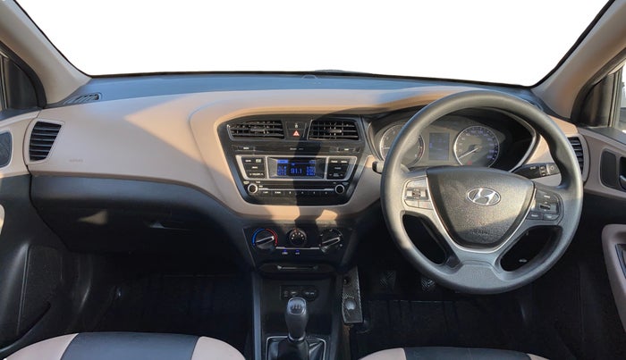 2016 Hyundai Elite i20 MAGNA 1.2, Petrol, Manual, 58,253 km, Dashboard