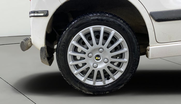 2014 Maruti Wagon R Stingray LXI, Petrol, Manual, 64,078 km, Right Rear Wheel