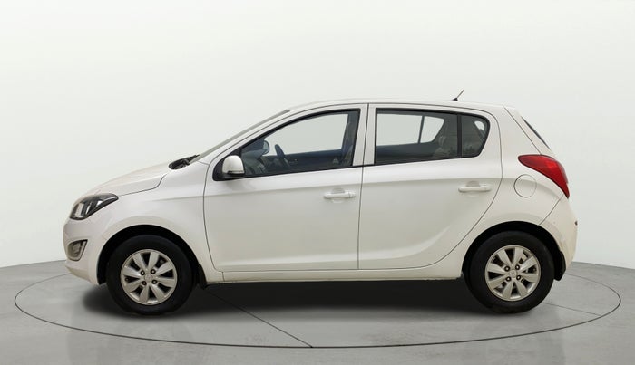 2013 Hyundai i20 SPORTZ 1.2, Petrol, Manual, 98,565 km, Left Side